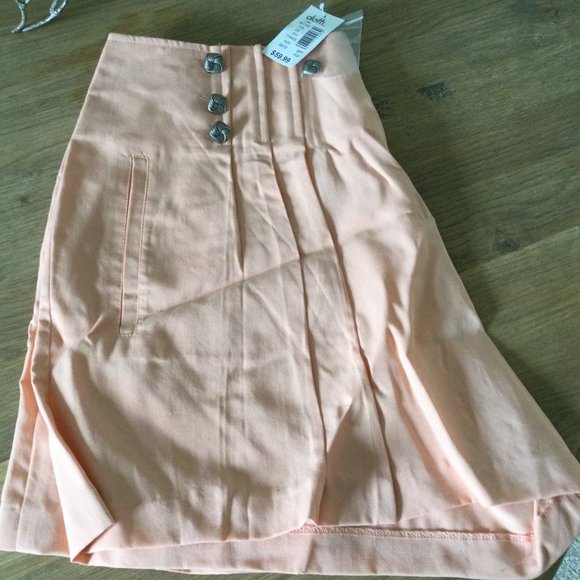 Shorts From Dotti - Picture 2 of 4